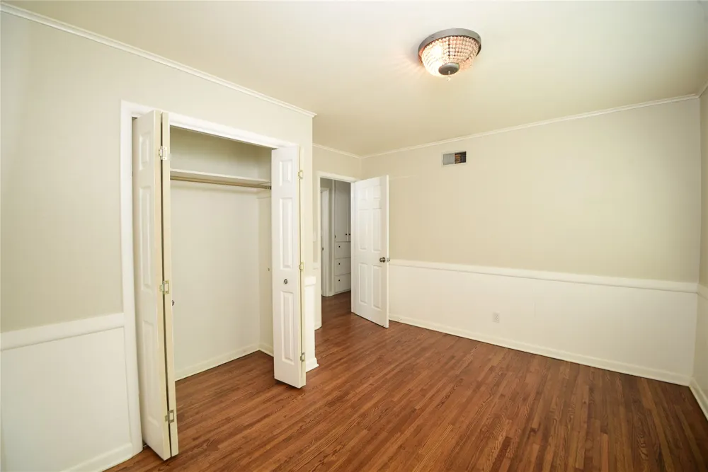 10 S 106th EastPlace Tulsa, OK 74128