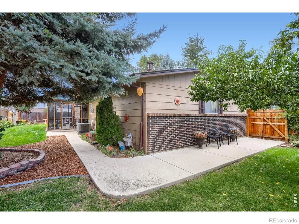 409 E Saint Clair Avenue Longmont, CO 80504