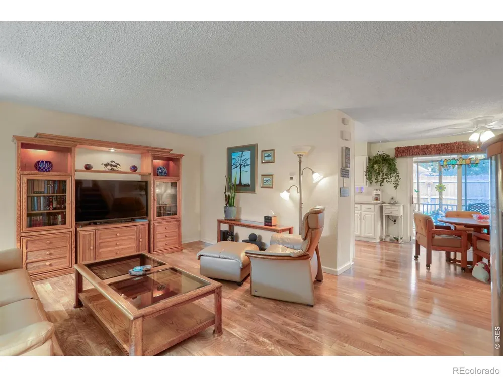 409 E Saint Clair Avenue Longmont, CO 80504