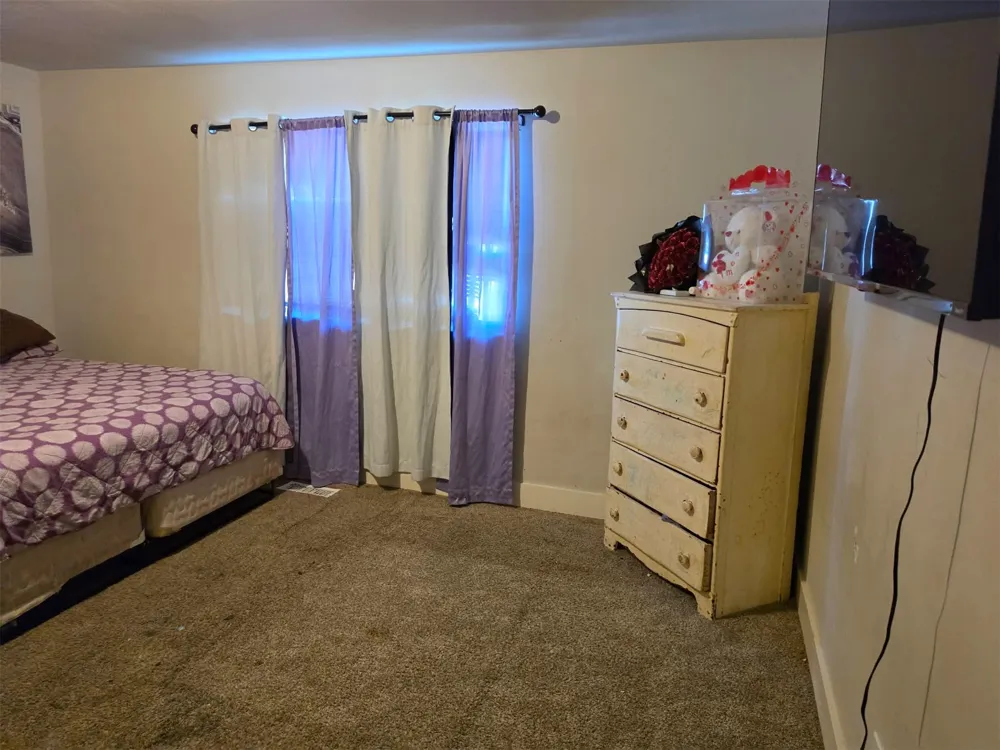 821 W Oak Street Collinsville, OK 74021