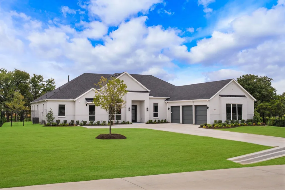 1733 Aspen Crossing Oak Point, TX 75068