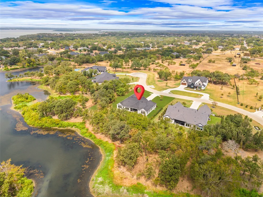 1733 Aspen Crossing Oak Point, TX 75068