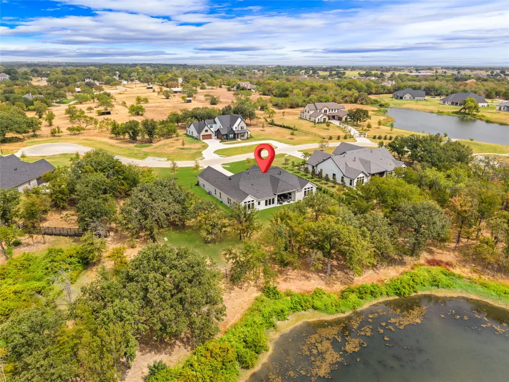 1733 Aspen Crossing Oak Point, TX 75068