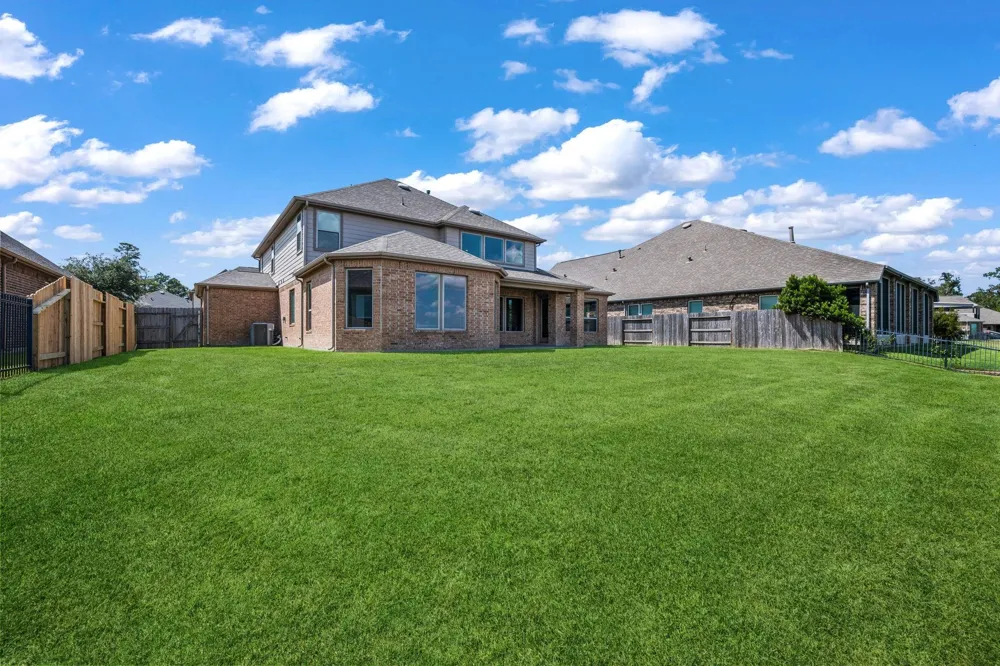15526 Westward Lake Lane Hockley, TX 77044