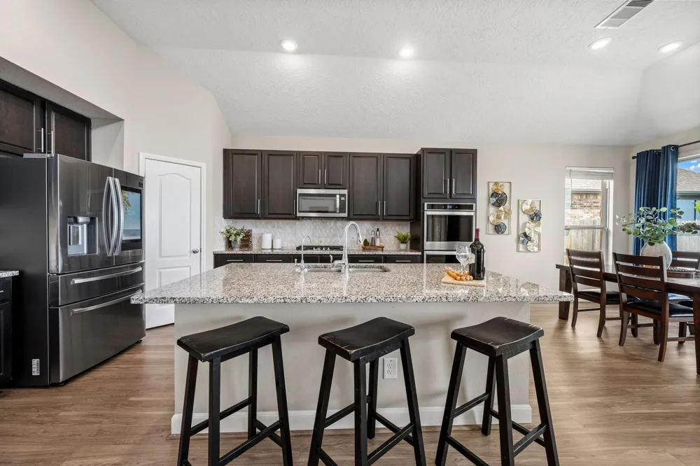 15526 Westward Lake Lane Hockley, TX 77044