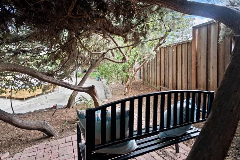 2 Beverly Drive San Carlos, CA 94070
