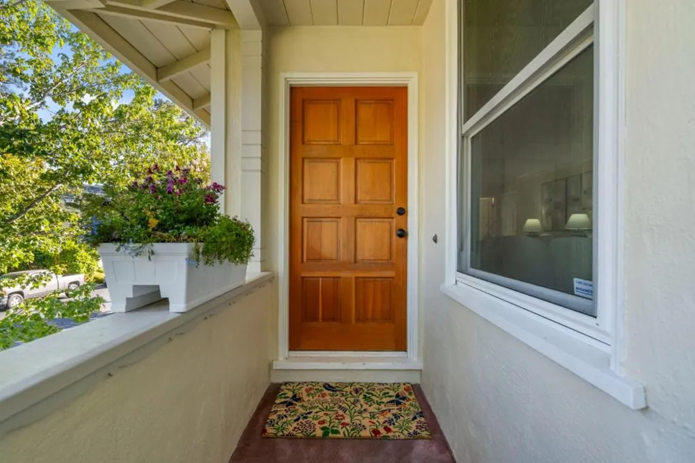 2 Beverly Drive San Carlos, CA 94070