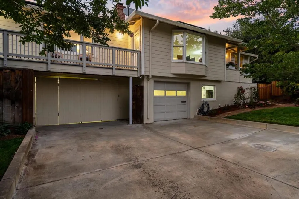 2 Beverly Drive San Carlos, CA 94070