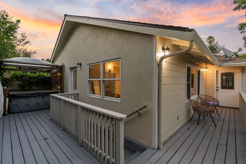 2 Beverly Drive San Carlos, CA 94070