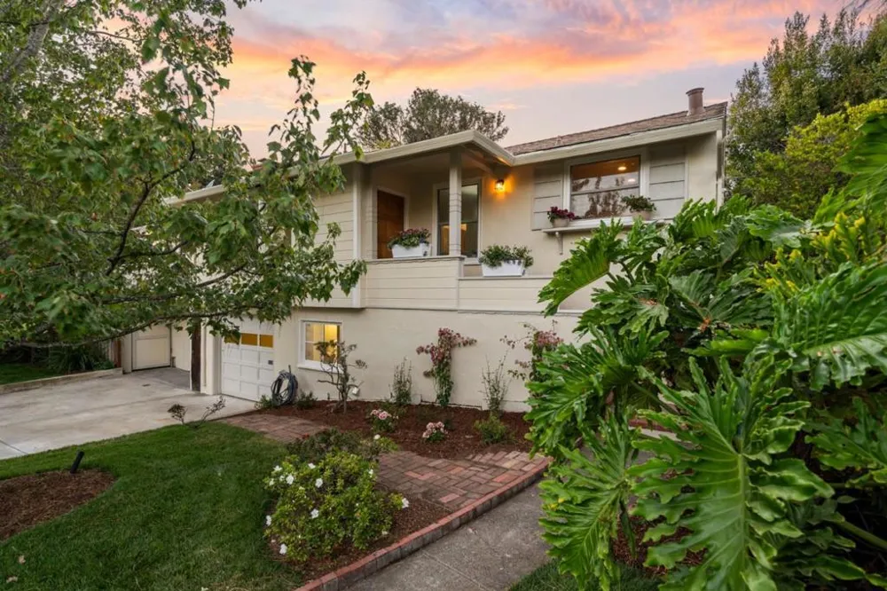 2 Beverly Drive San Carlos, CA 94070