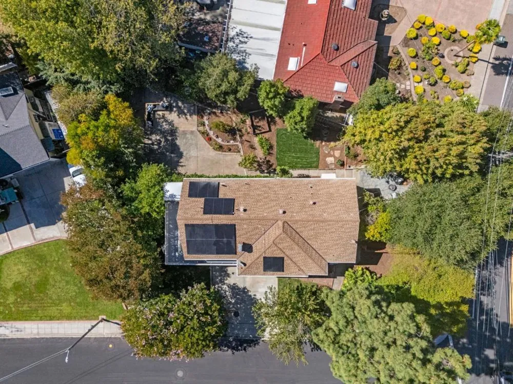 2 Beverly Drive San Carlos, CA 94070