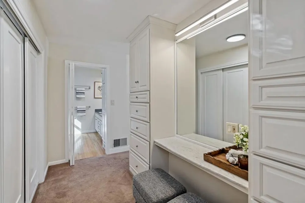 2 Beverly Drive San Carlos, CA 94070