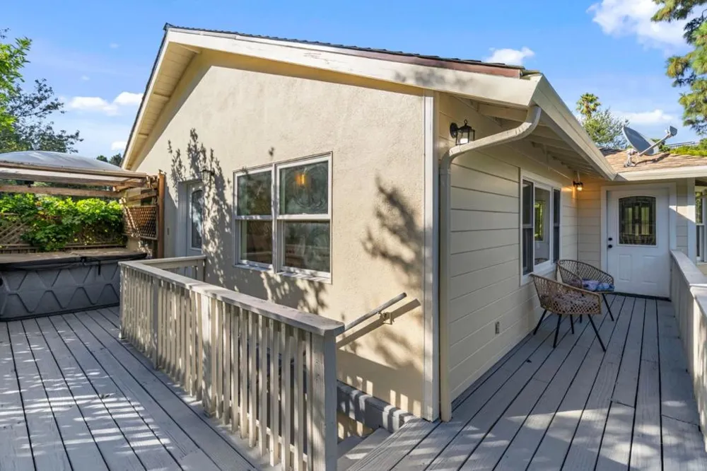 2 Beverly Drive San Carlos, CA 94070
