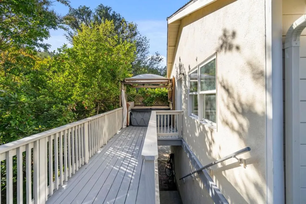 2 Beverly Drive San Carlos, CA 94070