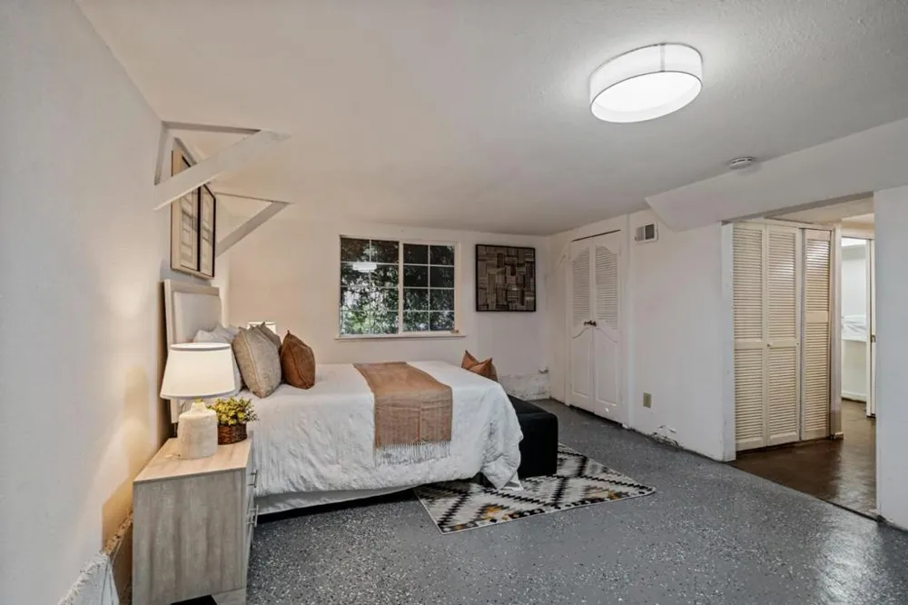 2 Beverly Drive San Carlos, CA 94070