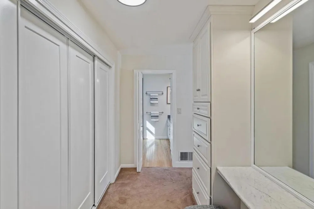 2 Beverly Drive San Carlos, CA 94070