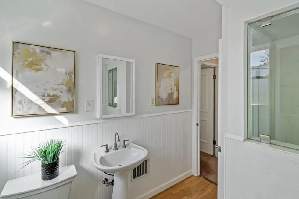 2 Beverly Drive San Carlos, CA 94070