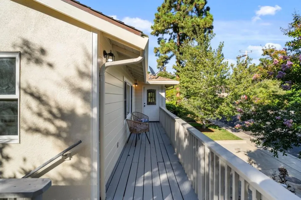 2 Beverly Drive San Carlos, CA 94070