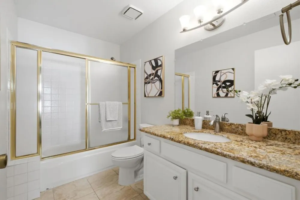 6386 Buena Vista Drive #B Newark, CA 94560