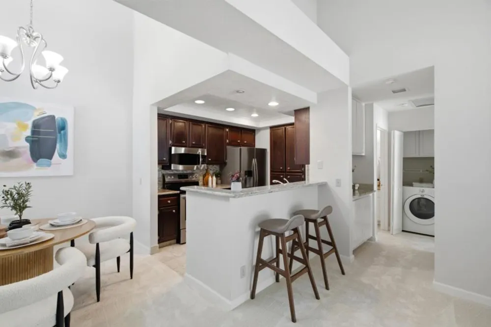 6386 Buena Vista Drive #B Newark, CA 94560