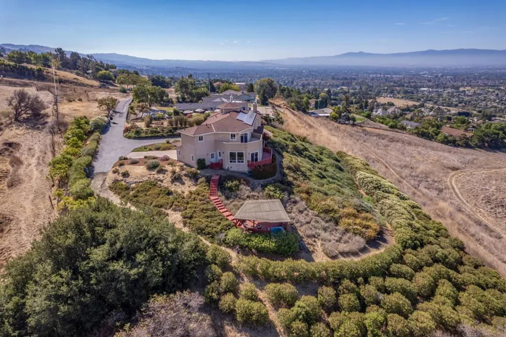 3625 Sierra Road San Jose, CA 95132