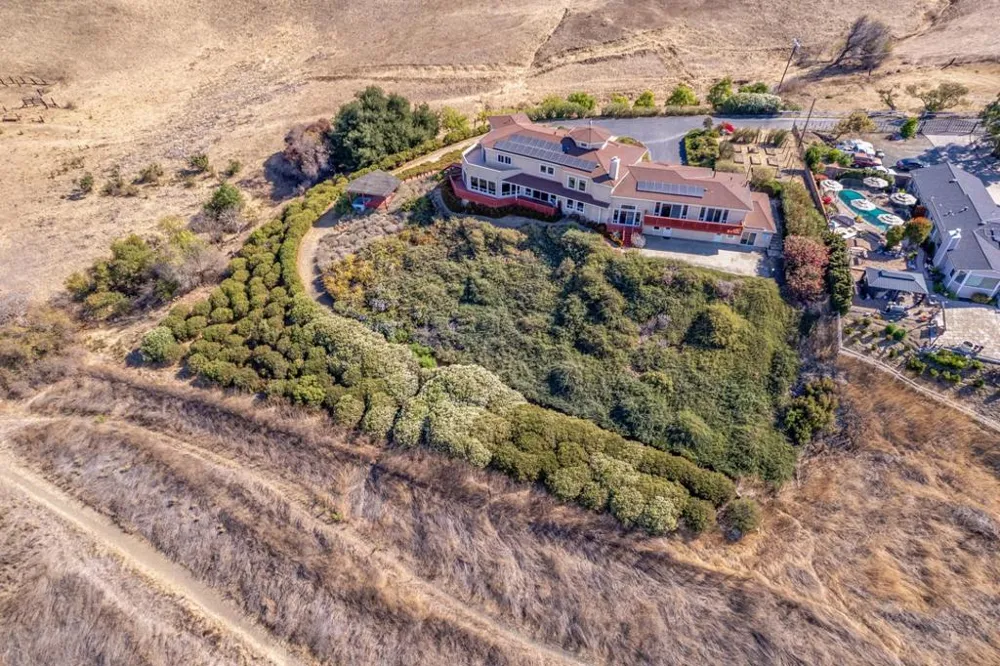 3625 Sierra Road San Jose, CA 95132