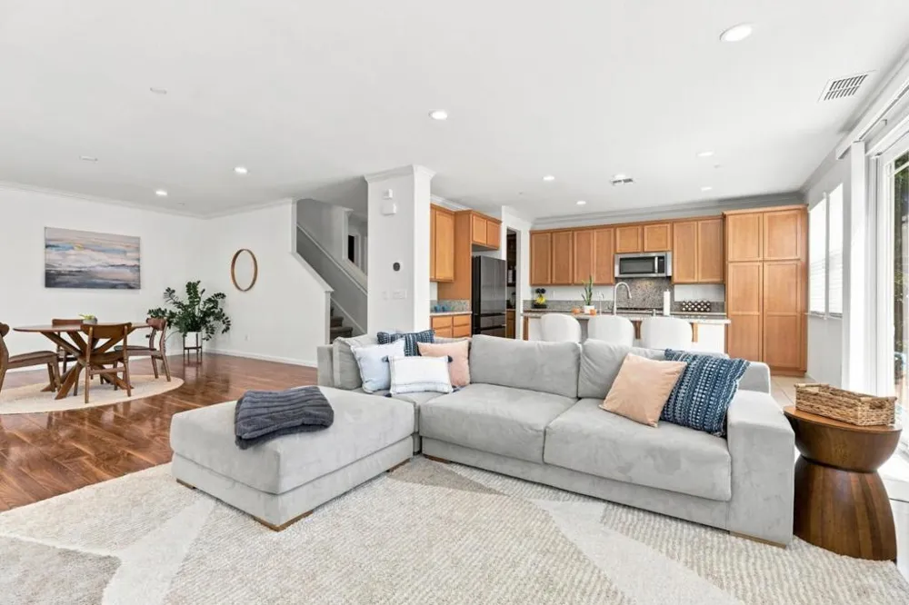 17054 Mimosa Drive Morgan Hill, CA 95037