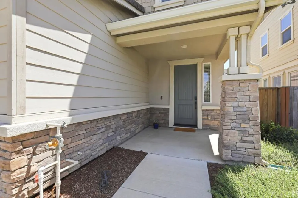 17054 Mimosa Drive Morgan Hill, CA 95037