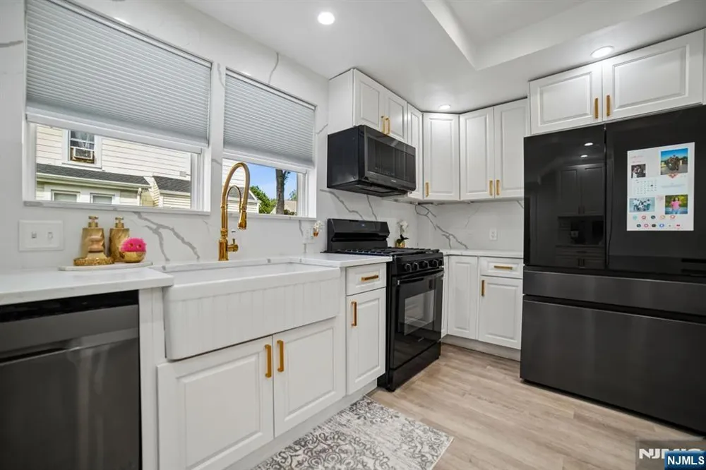 157 John Street Englewood, NJ 07631