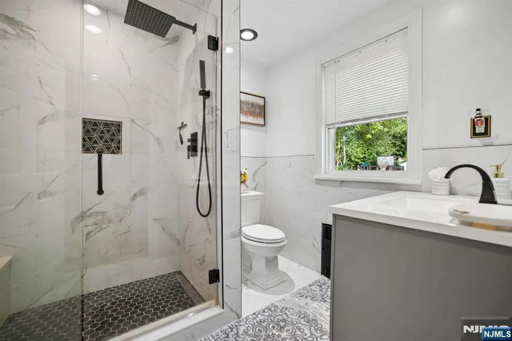 157 John Street Englewood, NJ 07631