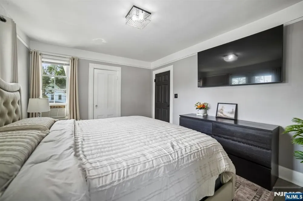 157 John Street Englewood, NJ 07631