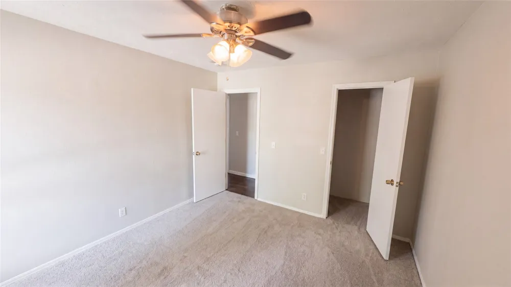 1409 S Walnut Avenue Broken Arrow, OK 74012