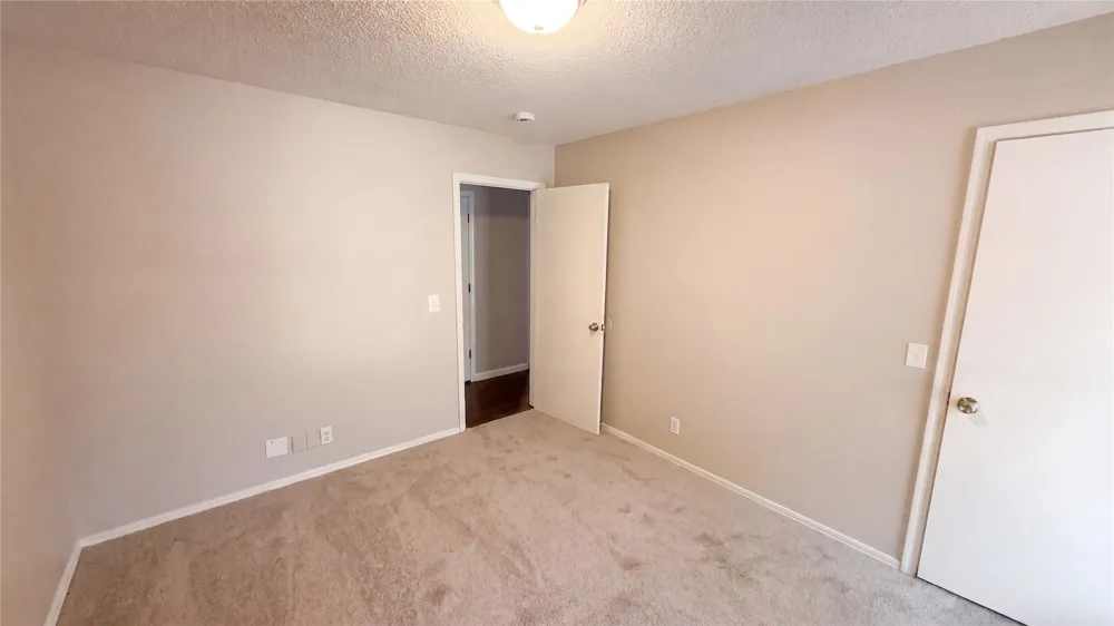 1409 S Walnut Avenue Broken Arrow, OK 74012