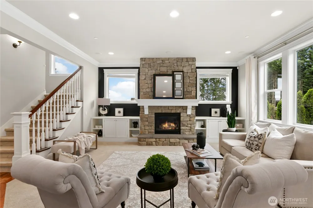 9831 NE 16th Street Bellevue, WA 98004