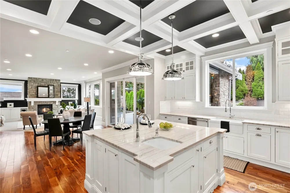 9831 NE 16th Street Bellevue, WA 98004