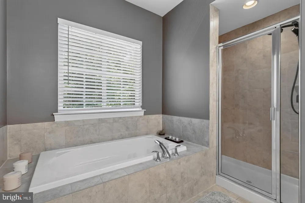 20283 CENTER BROOK SQUARE Sterling, VA 20165