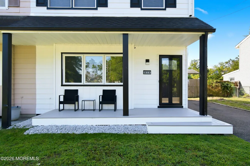 814 Maple Street Lakehurst, NJ 08733