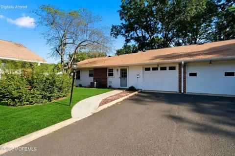 831 Inverness Court