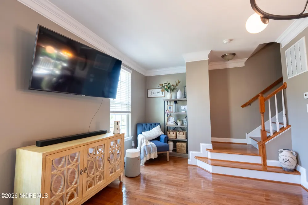 132 Kyle Drive Tinton Falls, NJ 07712