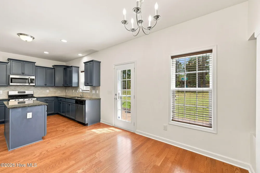 1105 Whitney Drive Aberdeen, NC 28315