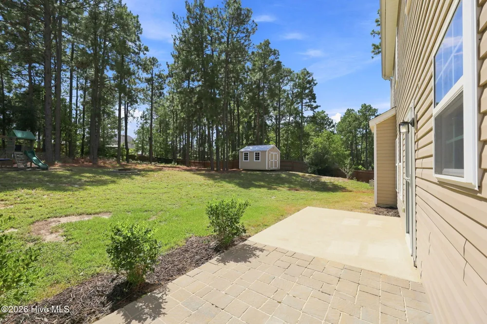 1105 Whitney Drive Aberdeen, NC 28315