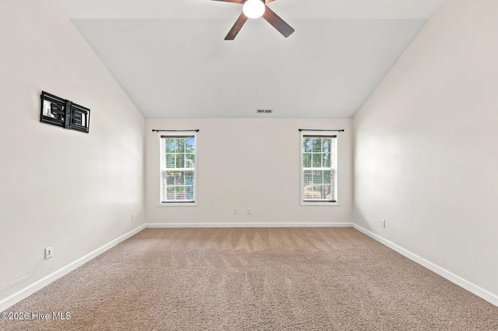 1105 Whitney Drive Aberdeen, NC 28315