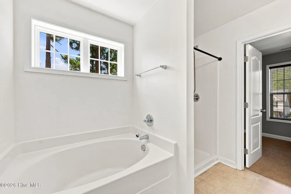 1105 Whitney Drive Aberdeen, NC 28315