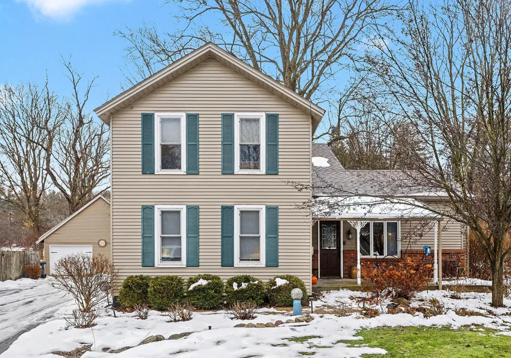 8804 Gull Road Richland Village, MI 49083