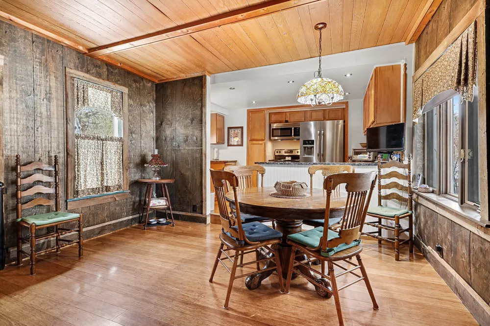 8804 Gull Road Richland Village, MI 49083