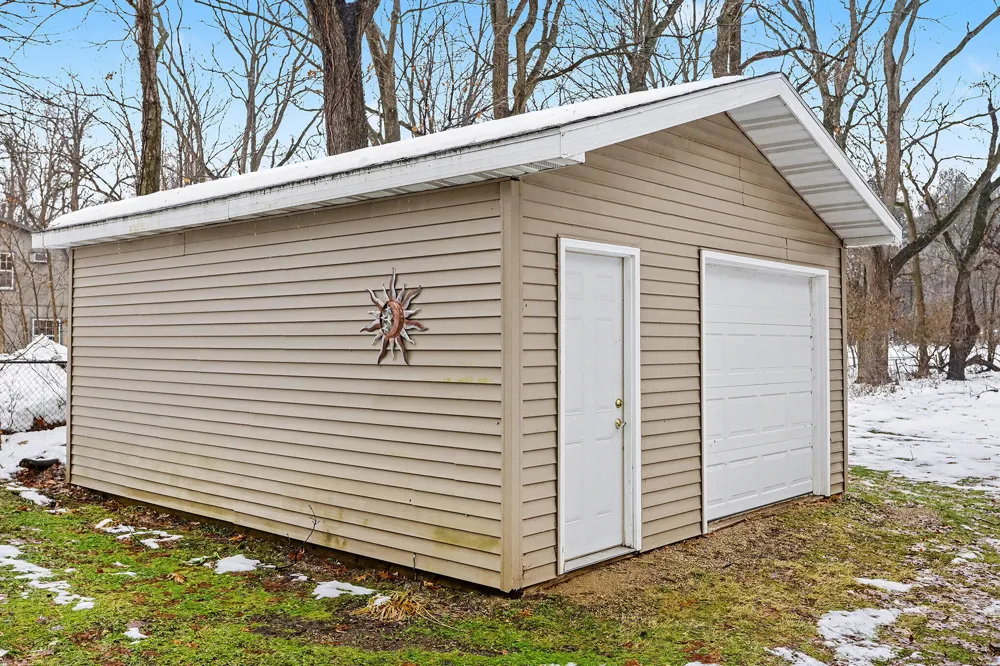 8804 Gull Road Richland Village, MI 49083