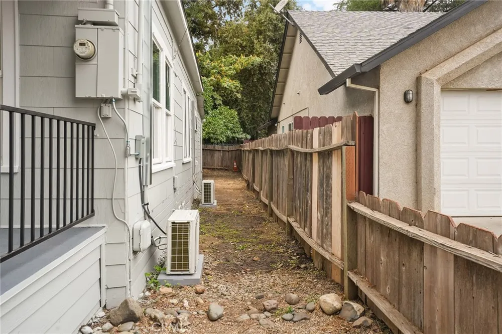 1406 W 7th Chico, CA 95928