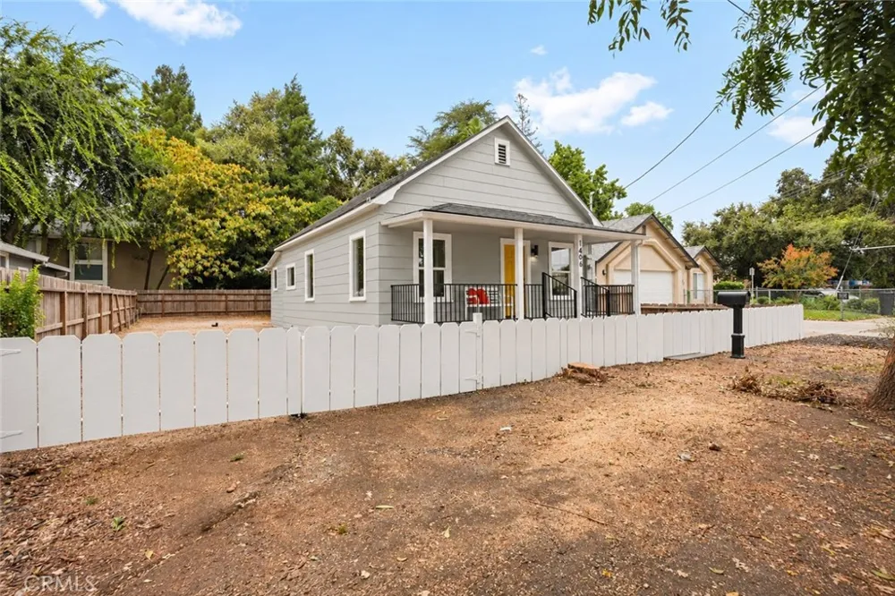 1406 W 7th Chico, CA 95928