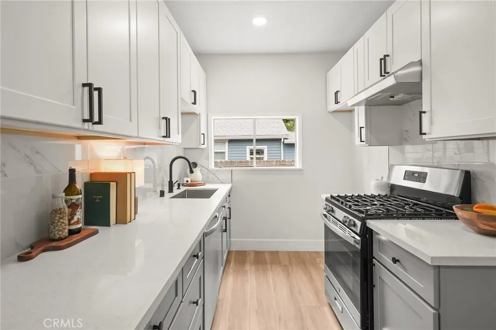 1406 W 7th Chico, CA 95928