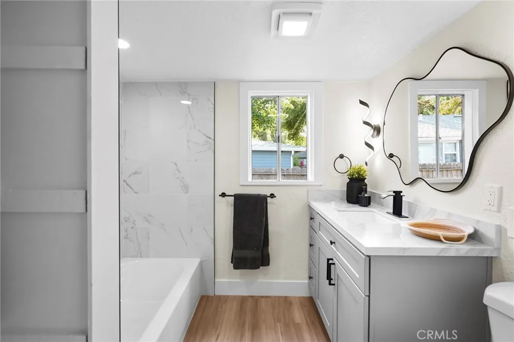 1406 W 7th Chico, CA 95928